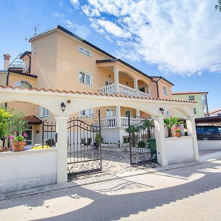 Apartments Villa Amfora Rovinj Luaran gambar