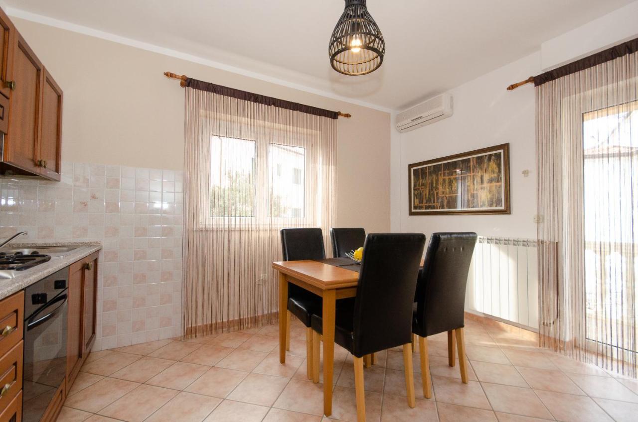 Apartments Villa Amfora Rovinj Luaran gambar
